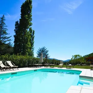  Appartamento With Swimming Pool